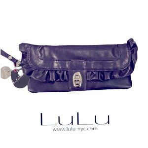 Lulu NYC Vegan Wristlet Fully Lined with Ruffled Edge/Wrist Strap- NWT, Purple‎
